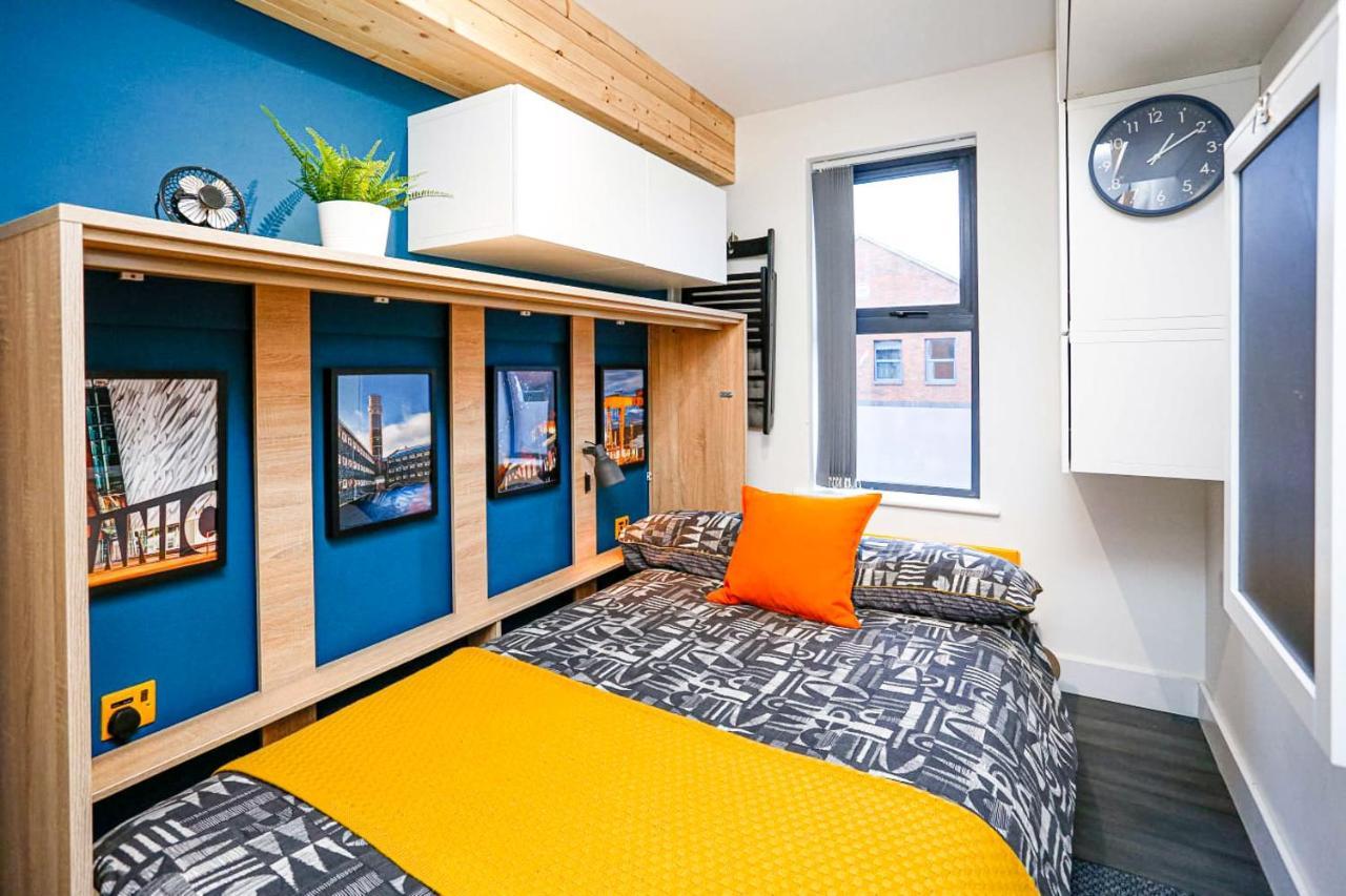 Funky City Apartment - Secure Parking - Wifi - Sleeps 6 - No Parties Belfast Eksteriør bilde